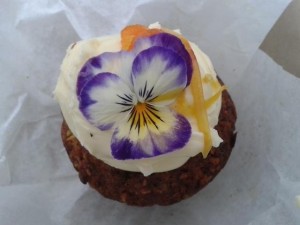 Pretty gluten free cake