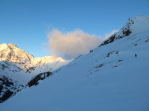 Heading up to Philistine at sunrise 